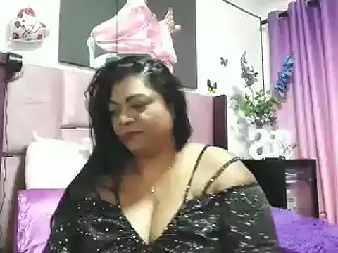 Snapshot of IndianDelia chatting on 19, 2, 2025 IndianDelia online show from 19, 2, 2025