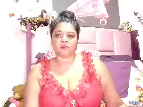 Snapshot of IndianDelia chatting on 2, 6, 2026 IndianDelia online show from 2, 6, 2026