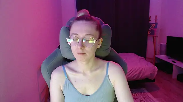 Snapshot of AnabelFrel chatting on 26, 10, 2025 AnabelFrel online show from 26, 10, 2025