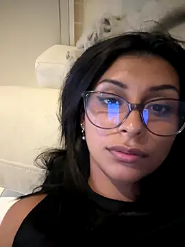 Snapshot of sweetAli_ chatting on 18, 9, 2025 sweetAli online show from 18, 9, 2025