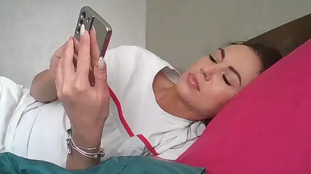 JulianaGold1 online show from 6, 2, 2025