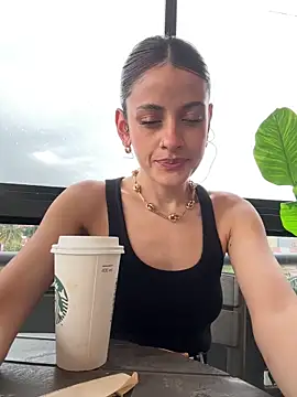 Snapshot of alana15 chatting on 6, 2, 2026 alana15 online show from 6, 2, 2026