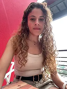 Snapshot of alana15 chatting on 27, 2, 2026 alana15 online show from 27, 2, 2026