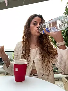 Snapshot of alana15 chatting on 3, 3, 2026 alana15 online show from 3, 3, 2026