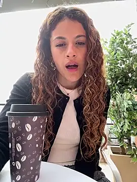 Snapshot of alana15 chatting on 4, 3, 2026 alana15 online show from 4, 3, 2026