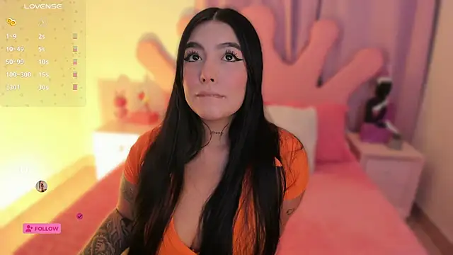 shantall vidales  online show from 19, 9, 2025