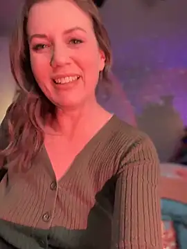 MaiseKnox online show from 22, 12, 2024