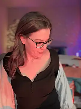 MaiseKnox online show from 24, 1, 2025