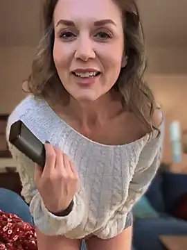 MaiseKnox online show from 7, 2, 2025