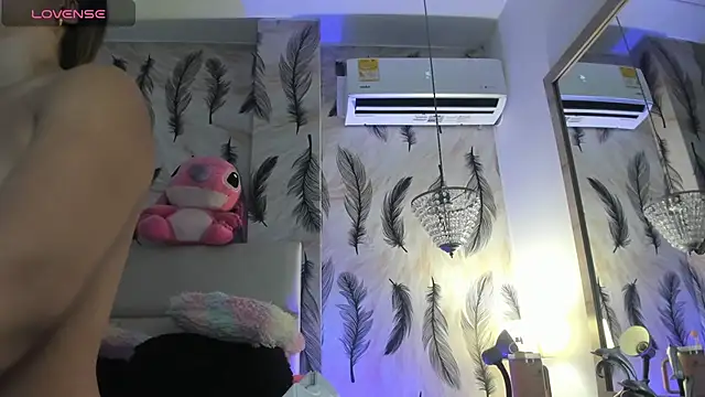 Vivi prinncess online show from 18, 10, 2025