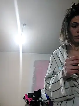 Snapshot of JoLeNe27 chatting on 19, 3, 2026 JoLeNe27 online show from 19, 3, 2026