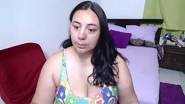 Snapshot of sexxy_ticki chatting on 17, 12, 2024 sexxy ticki online show from 17, 12, 2024