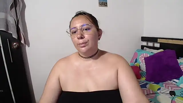 Snapshot of sexxy_ticki chatting on 17, 9, 2025 sexxy ticki online show from 17, 9, 2025