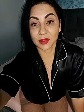 charrlote love online show from 5, 2, 2026