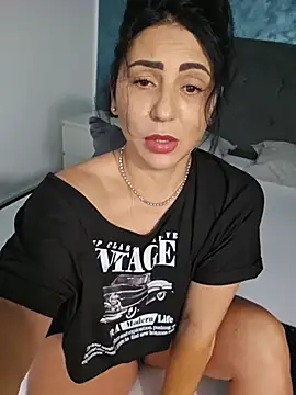 charrlote love online show from 12, 7, 2026