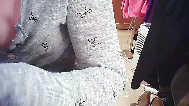 cindy01113520 online show from 20, 2, 2025