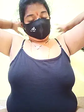 Snapshot of teddy-143 chatting on 31, 10, 2025 teddy-143 online show from 31, 10, 2025