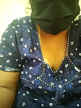 Snapshot of teddy-143 chatting on 16, 11, 2025 teddy-143 online show from 16, 11, 2025