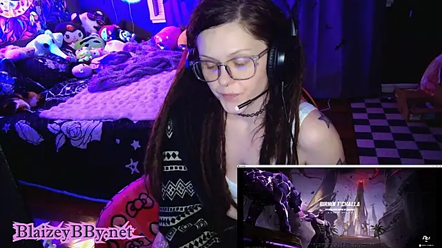 Snapshot of BlaizeyBBy chatting on 7, 3, 2025 BlaizeyBBy online show from 7, 3, 2025