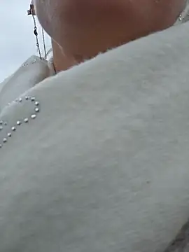 IsabelleEthan online show from 16, 3, 2025