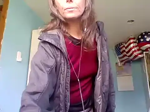 Snapshot of SexyRach75 chatting on 27, 5, 2026 SexyRach75 online show from 27, 5, 2026