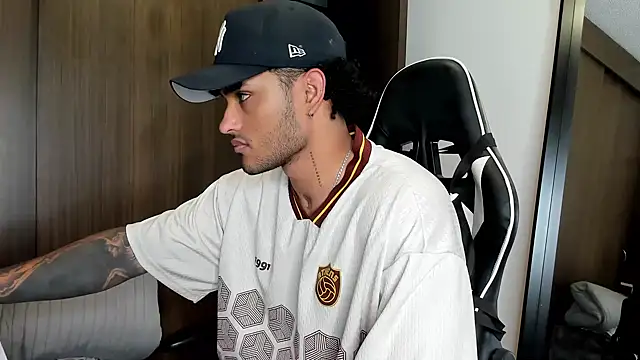 Alessandro Vanni online show from 13, 1, 2025