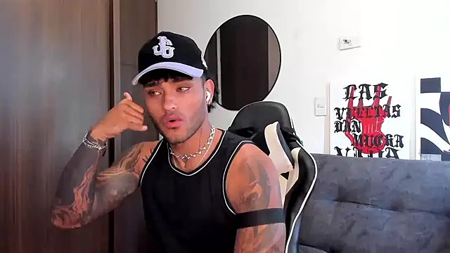 Alessandro Vanni online show from 9, 10, 2025