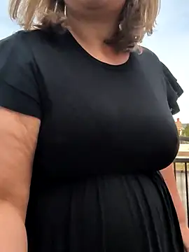 Canadian BBW online show from 3, 10, 2025