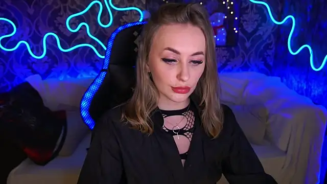 Snapshot of GraceCandy chatting on 3, 1, 2025 GraceCandy online show from 3, 1, 2025