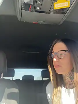 Snapshot of joanaelaa chatting on 4, 3, 2026 joanaelaa online show from 4, 3, 2026