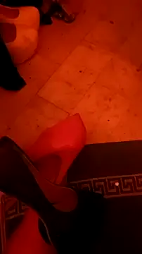 Misspadrona88 online show from 19, 11, 2025