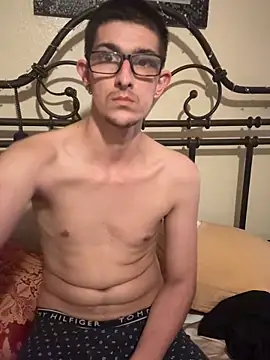 YounngStallion69 online show from 4, 12, 2025