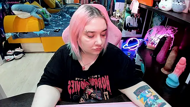 Softie Sofy online show from 21, 2, 2026