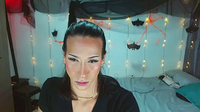 Kenisha Sweet online show from 24, 10, 2025