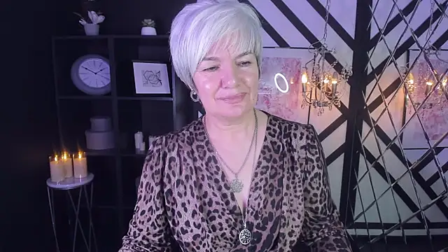 Snapshot of CarmenSoft chatting on 25, 12, 2024 CarmenSoft online show from 25, 12, 2024