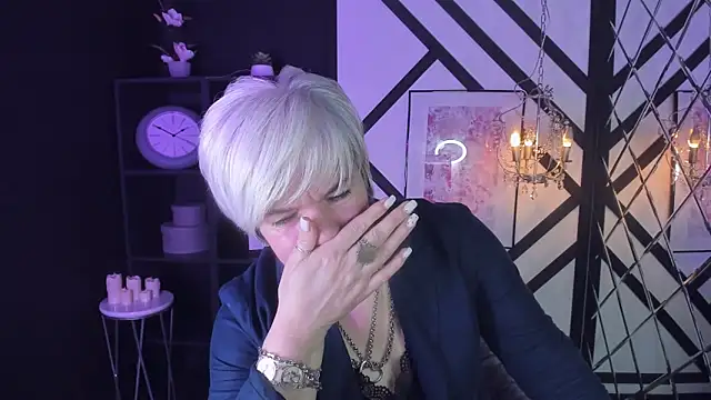 Snapshot of CarmenSoft chatting on 19, 1, 2025 CarmenSoft online show from 19, 1, 2025