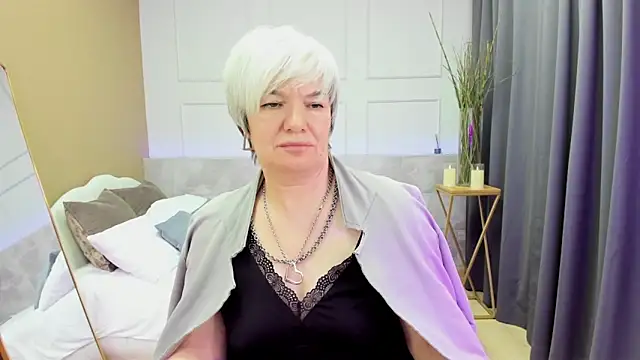 Snapshot of CarmenSoft chatting on 21, 1, 2025 CarmenSoft online show from 21, 1, 2025