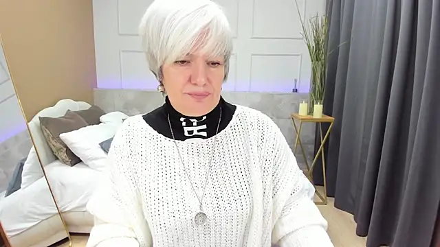 Snapshot of CarmenSoft chatting on 24, 1, 2025 CarmenSoft online show from 24, 1, 2025