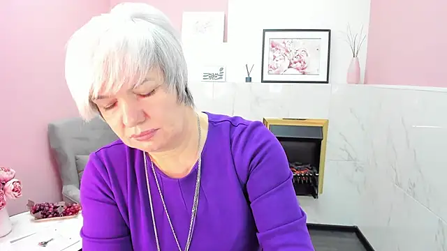 Snapshot of CarmenSoft chatting on 28, 1, 2025 CarmenSoft online show from 28, 1, 2025