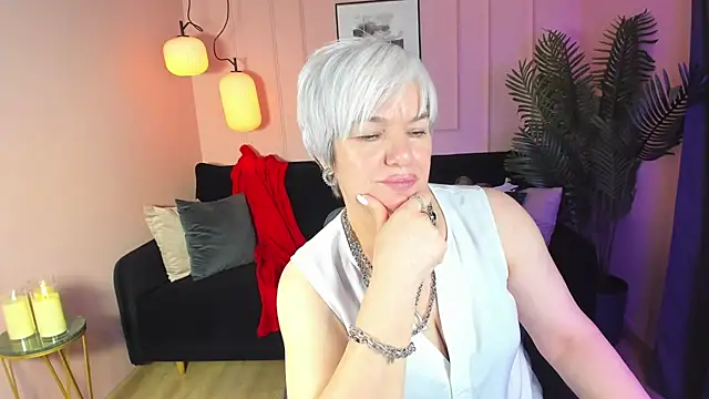 Snapshot of CarmenSoft chatting on 15, 2, 2025 CarmenSoft online show from 15, 2, 2025