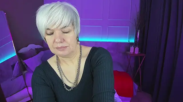 Snapshot of CarmenSoft chatting on 15, 3, 2025 CarmenSoft online show from 15, 3, 2025