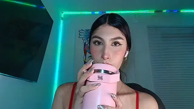 valeria gonzales  online show from 24, 3, 2026