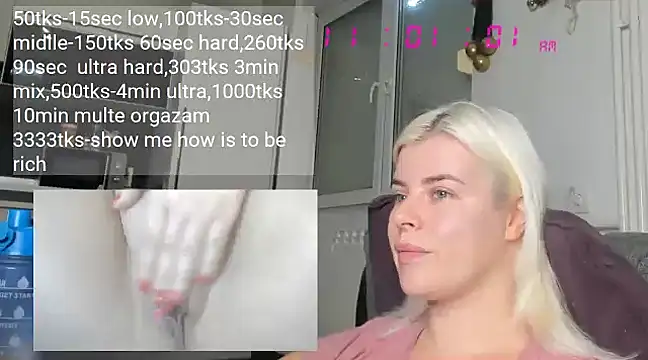 Snapshot of queenofthenighttt chatting on 5, 12, 2024 queenofthenighttt online show from 5, 12, 2024