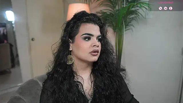 Snapshot of artechloe chatting on 28, 9, 2025 artechloe online show from 28, 9, 2025