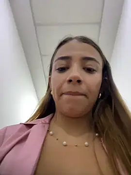 Hall 16 online show from 25, 12, 2024