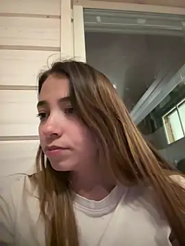 Hall 16 online show from 4, 1, 2025