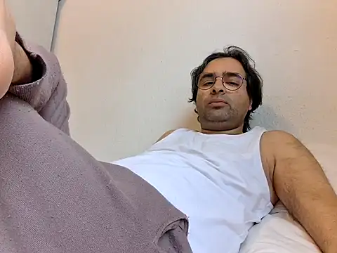Snapshot of Azad64 chatting on 10, 1, 2025 Azad64 online show from 10, 1, 2025