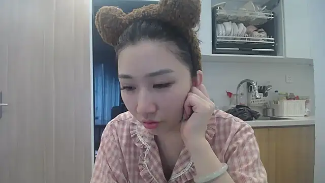 Snapshot of Asiagirll chatting on 22, 6, 2026 Asiagirll online show from 22, 6, 2026