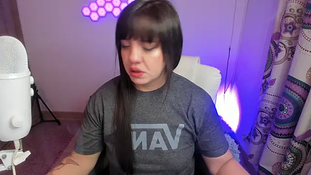 sophia grants online show from 23, 10, 2025