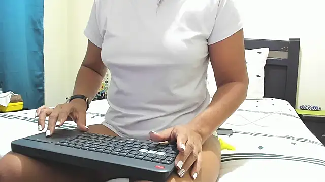 mara2020 69 online show from 16, 12, 2025